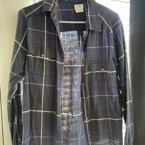 RVCA women’s flannel